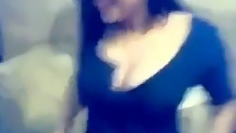 Leaked Video Of Desi Aunty And Sister Engaging In Sexual Activities At A Hostel Room In Comsats University